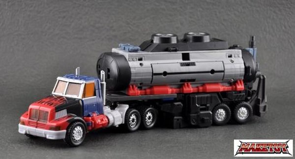 Make Toy G2 Optimus Prime Upgrade Trailer And Sword  (1 of 8)